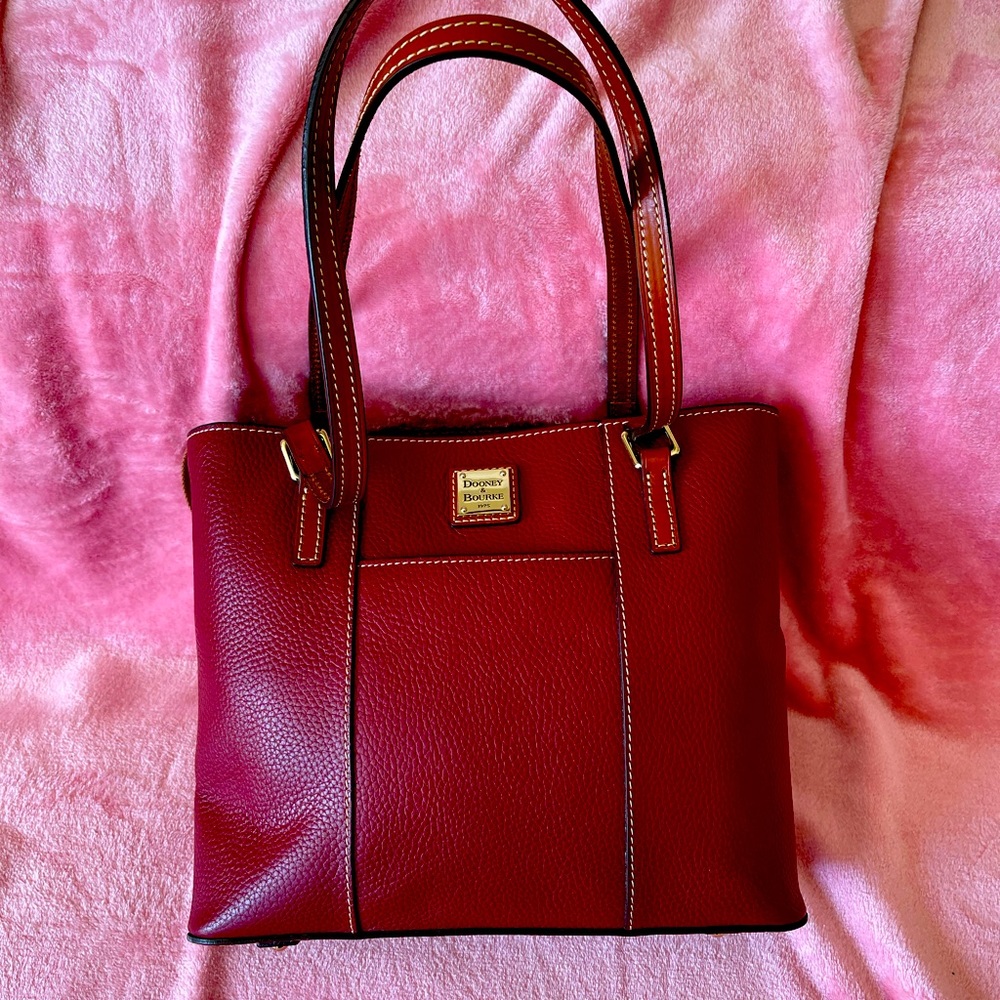 Like new purse